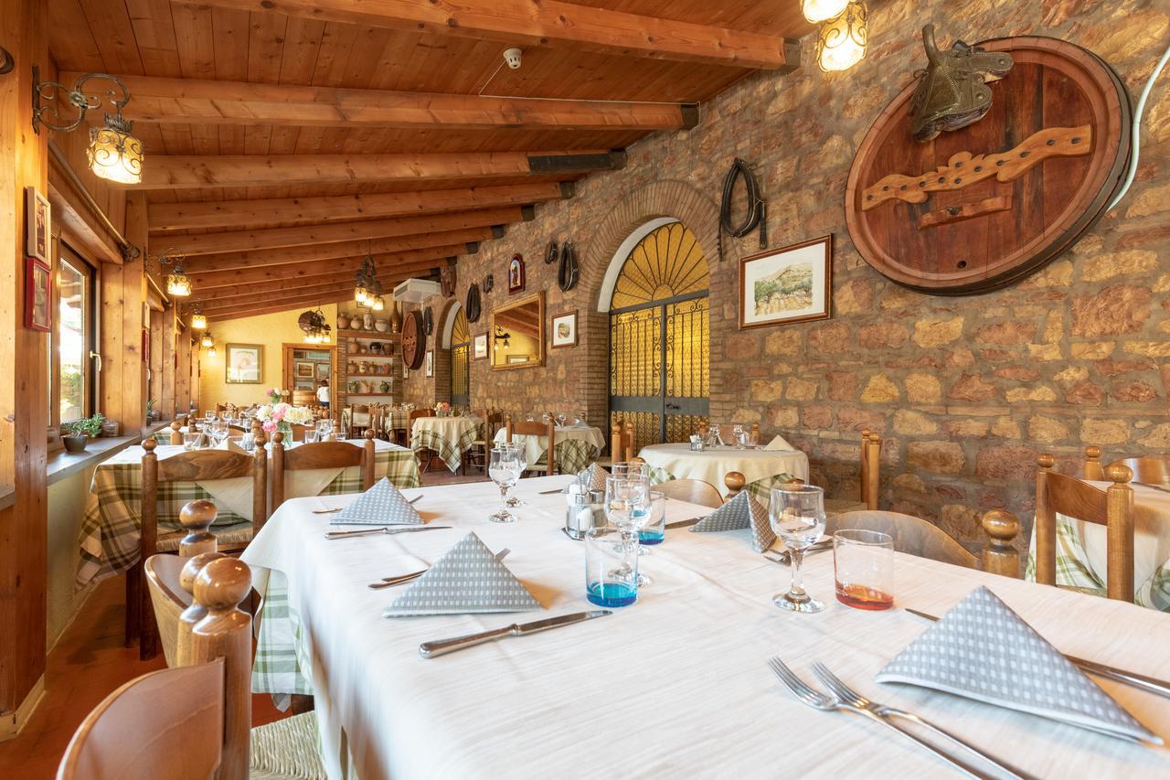 אסיסי Hotel Villa Elda מראה חיצוני תמונה